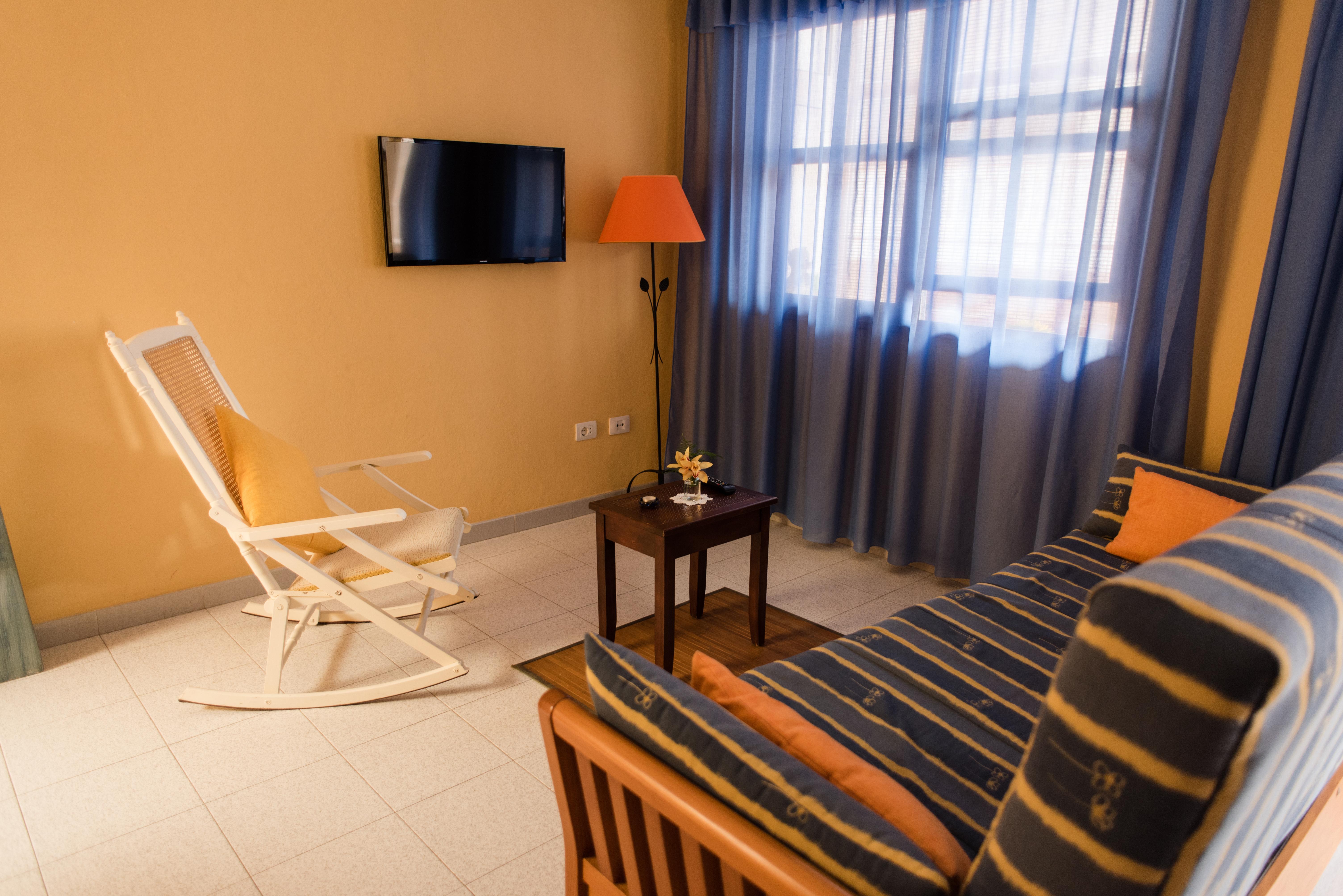 Apartamentos Mayoysa Breña Baja Екстериор снимка
